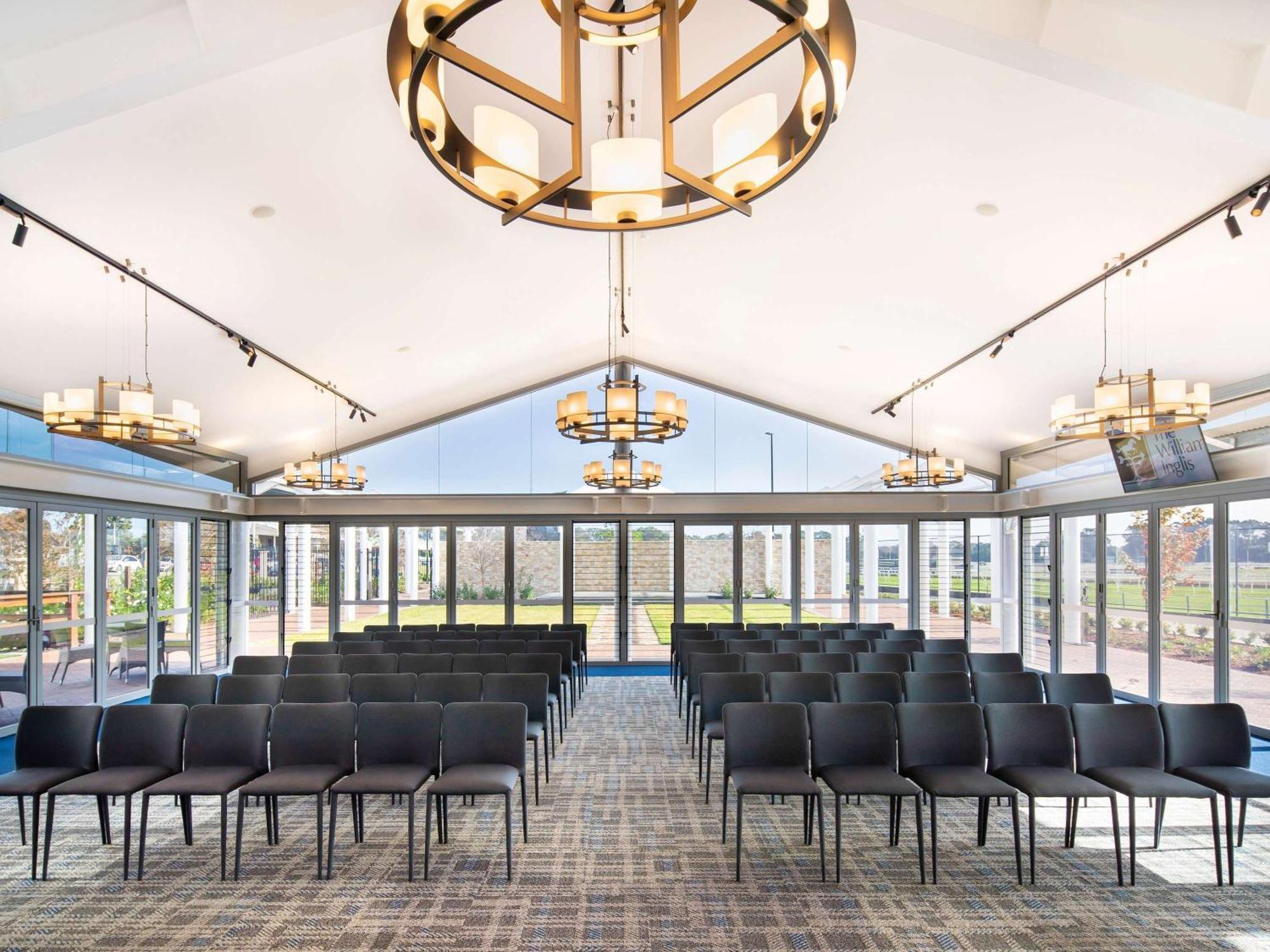The William Inglis Mgallery Warwick Farm Exterior foto The interior of the clubhouse